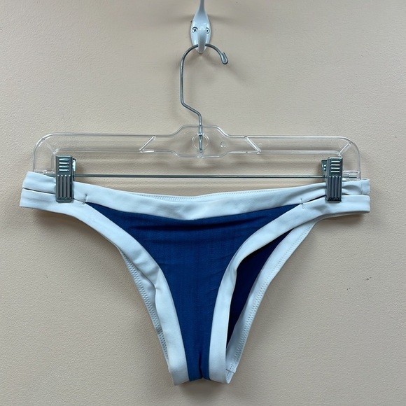 Seafolly Australia Block Party Brazilian Swim Bikini Bottoms Chambray Denim Sz.6 - Picture 4 of 10